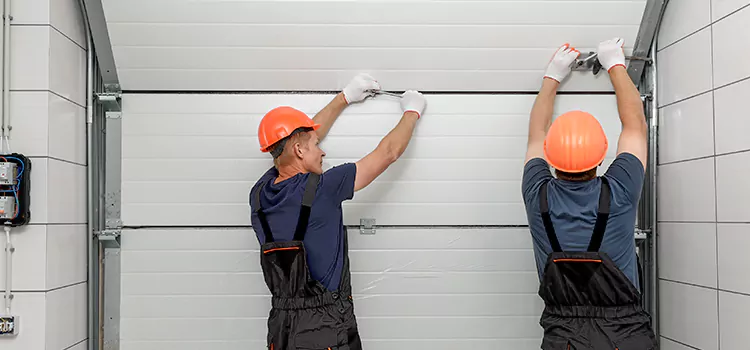 Choose Us for Your Garage Door Needs in Des Moines