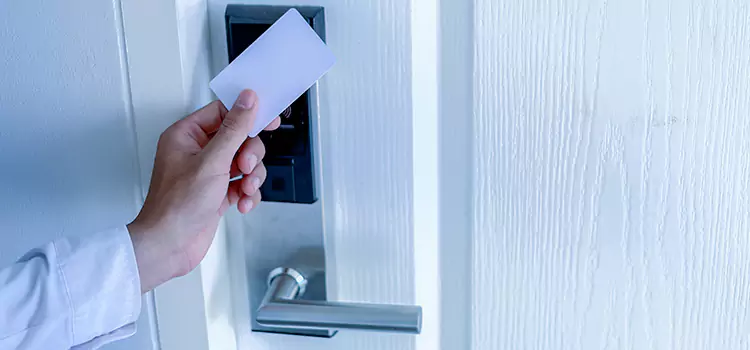 Why Choose Us for Your Keycard Lock Installation in Des Moines, IA?